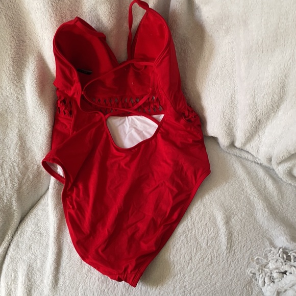 COPY - Kenneth Cole Red Weave Your Own Way Plunge Swim - Picture 2 of 8